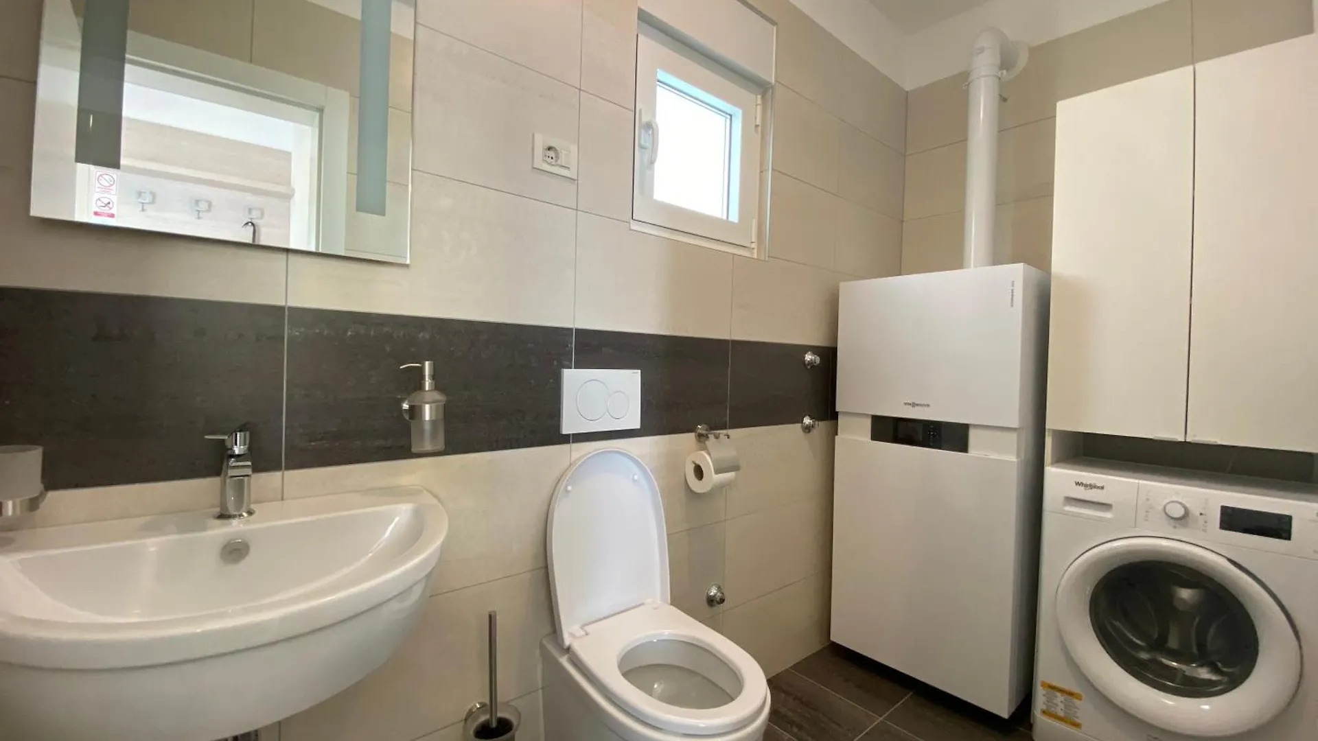 Ria Lungomare Apartment Rijeka