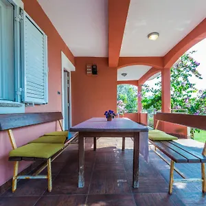 Carmen Apartament Bibinje
